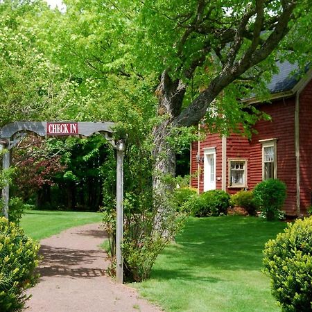 Bugaboo Cottages 서머사이드 외부 사진