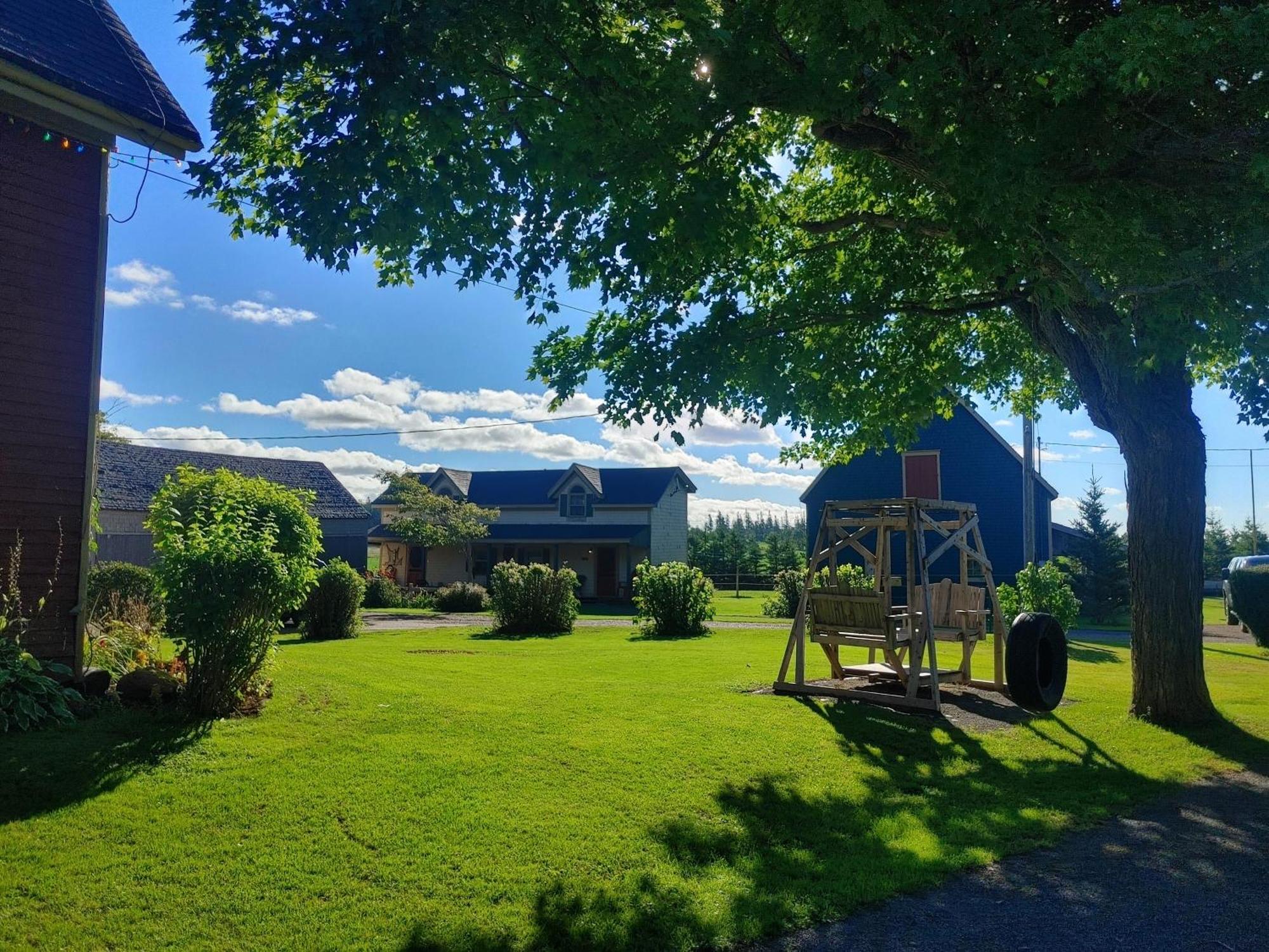 Bugaboo Cottages 서머사이드 외부 사진